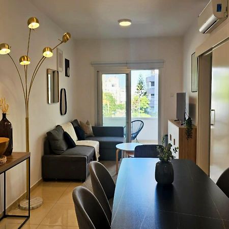 Phaedrus Living: City Centre Luxury Flat Esperidon 201 Nicosia Exterior photo
